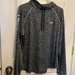 New-without tags Under Armor hooded shirt